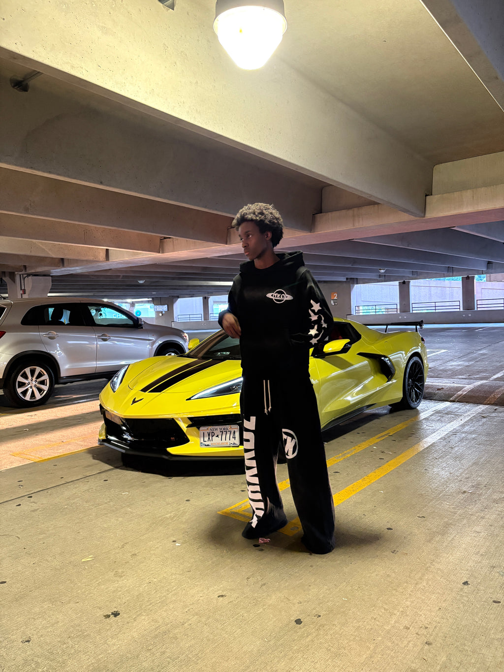 THRXXDZ WORLD HOODIE MODEL “WHITE”