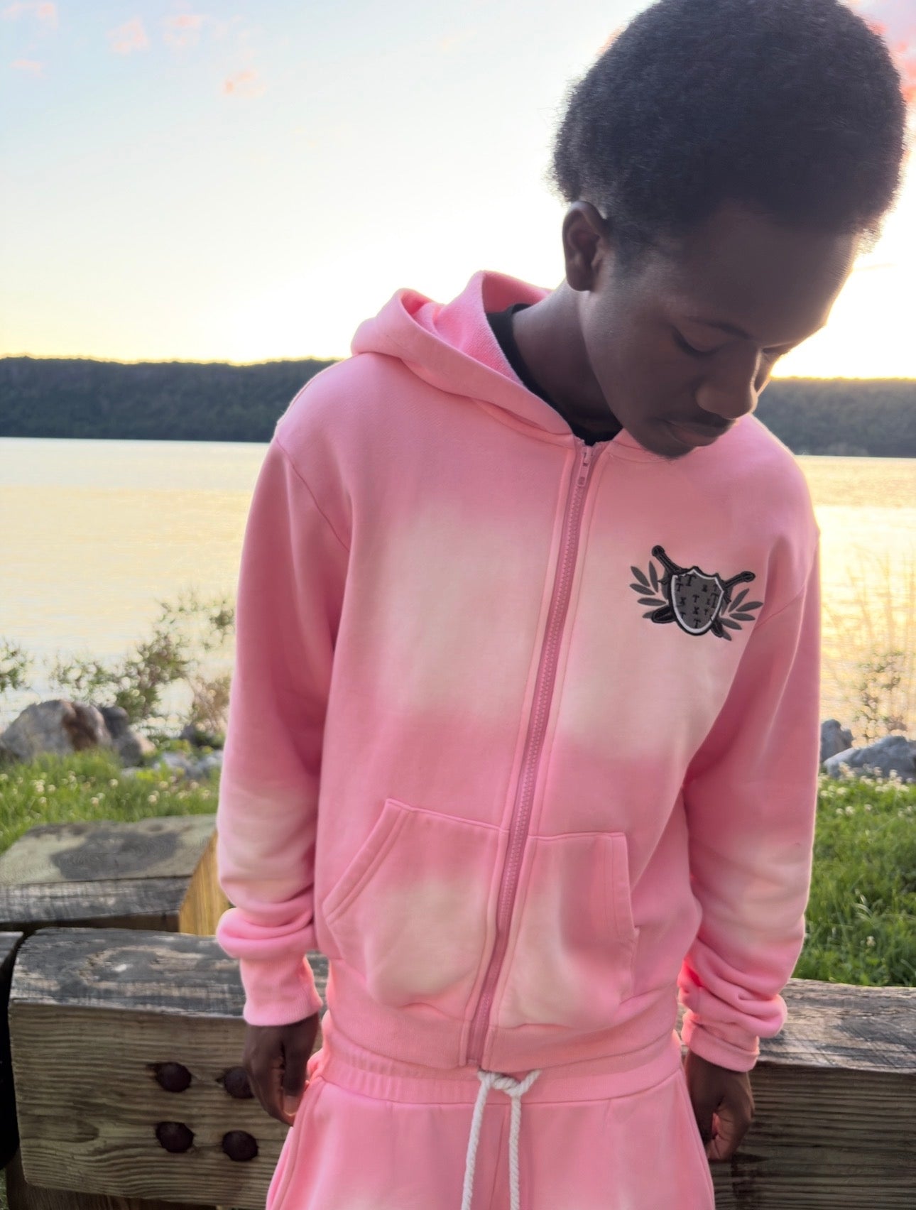 MEDIEVAL THRXXDZ ARMOR MODEL PINK