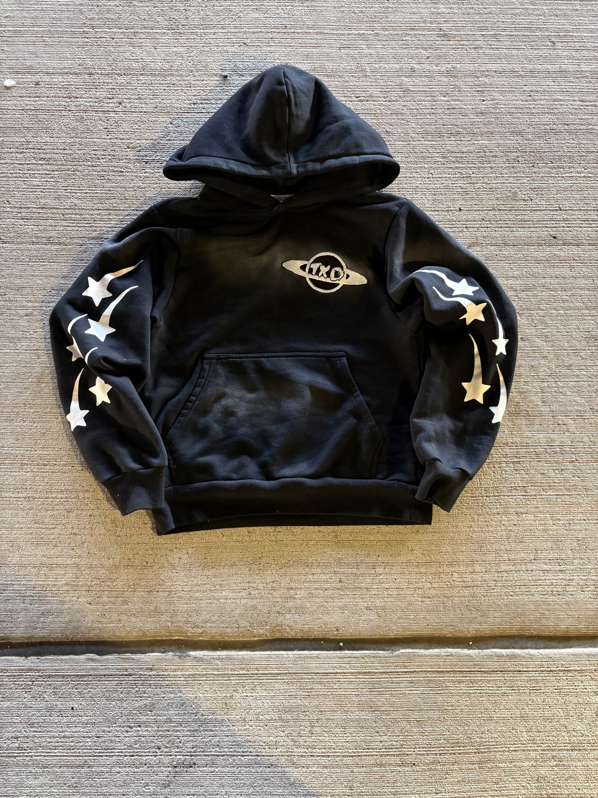 THRXXDZ WORLD HOODIE MODEL “WHITE”